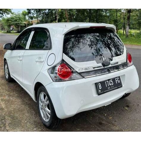 Mobil Honda Brio Matic Tahun 2013 Bekas Siap Pakai Warna Putih Pajak