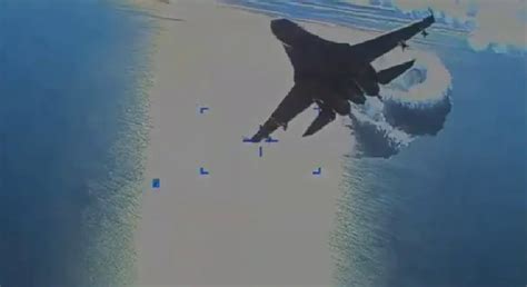 AS Rilis Video Jatuhnya Pencegatan Drone Oleh Jet Tempur Rusia Di Laut