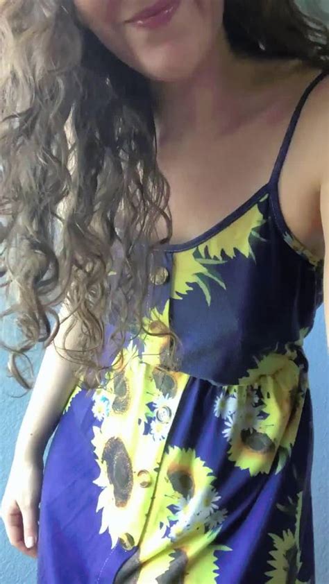 Do You Like Whats Under My Sundress Scrolller