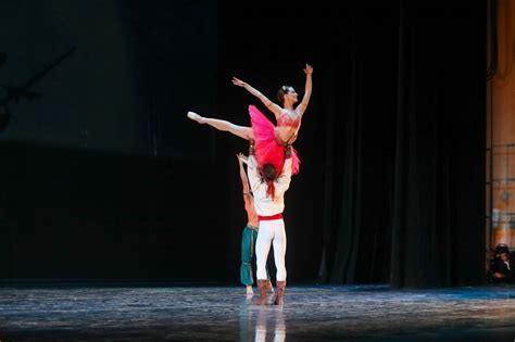 Disfrutaron Reynosenses Noche De Gala Levitar Ballet De Monterrey En