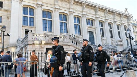 Attentats du 13 Novembre le procès chamboule la vie de toute l Ile de