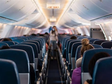 The expert reveals which seats on the plane are the safest. Conducted a ...