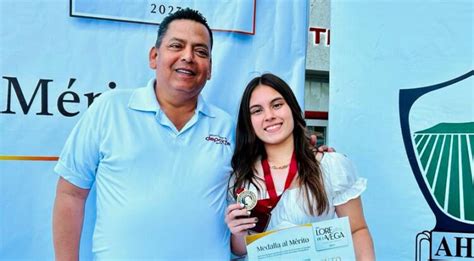 La Reconocida Deportista Ahomense Marian Castro Villafuente Recibe