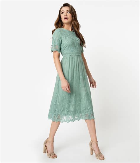 sage green dresses short 1