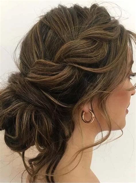 Fine Beautiful Easy Bun Hairstyle For Gown Curly Hairstyles To The Side