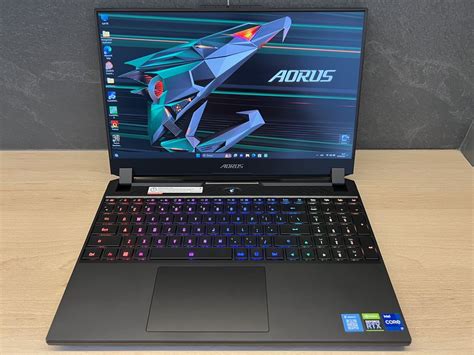 Gigabyte Aorus 15 XE5 15 6 QHD 165Hz I7 12700H RTX 3070Ti 16gb DDR5 1T