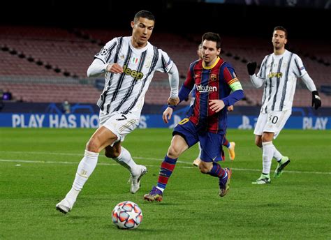 Soccer - Bidding for Ronaldo-Messi prestige seat passes $2.6 mln | Reuters