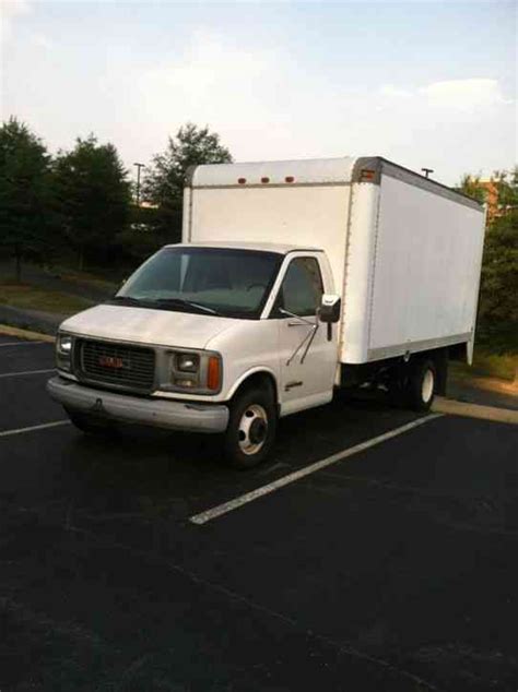 Gmc 3500 1997 Van Box Trucks