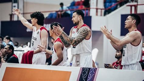 Usai Duel Di Final IBL 2023 Pemain Prawira Bandung Dan Pelita Jaya