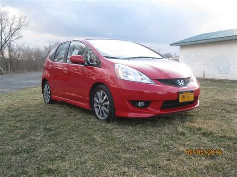 Sell Used 2010 Honda Fit Sport Hatchback 4 Door 15l Milano Red In