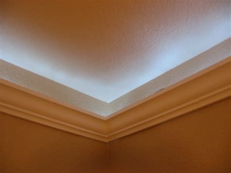 25 Ceiling Corner Crown Molding Ideas! - Genmice