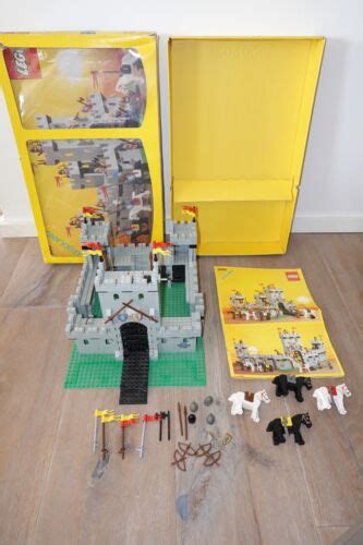 Lego Ritterburg Mit Anleitung Und Original Verpackung Sehr