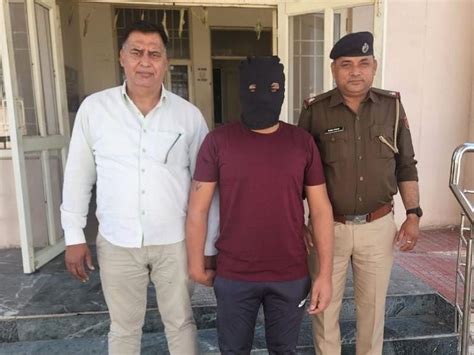 Rohtak News Keeping Enmity Killer Was Arrested In Rohtak Beaten Up A