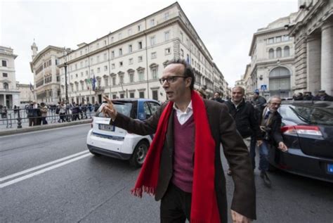 Roberto Benigni Compie Anni