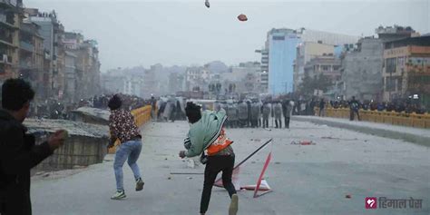 यातायात श्रमिकको प्रदर्शनले बालाजु नयाँ बसपार्क क्षेत्रको ट्राफिक अस्तव्यस्त Himal Press