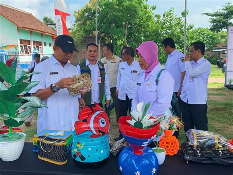 Peringatan Hari Peduli Sampah Nasional Atasi Sampah Plastik Dengan