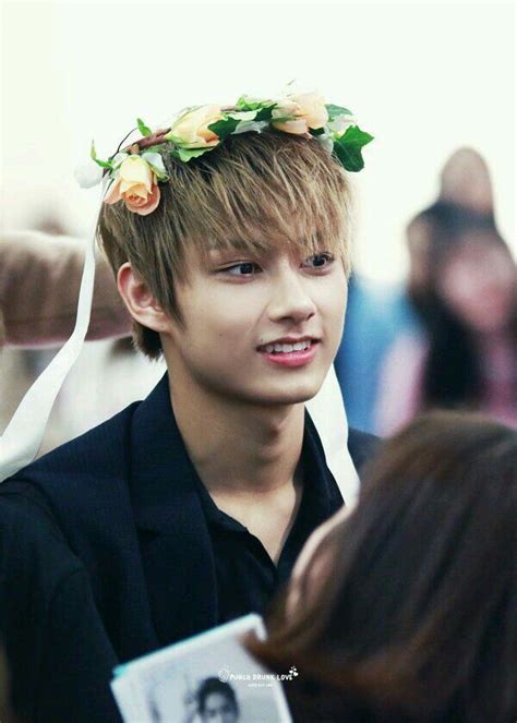 Junhui Wiki K Pop Amino