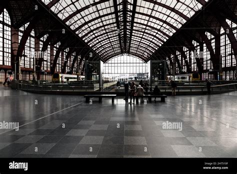 Antwerp Central Station Stock Photo - Alamy