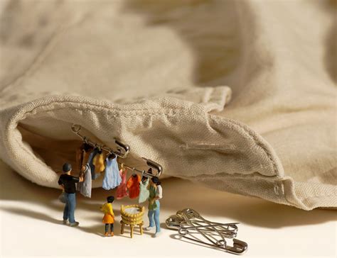 Artist Creates One Amazing Miniature Diorama Every Day For 5 Years | Rum and Monkey