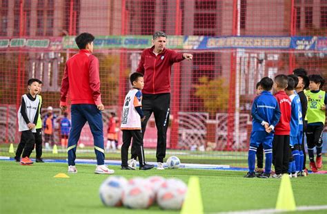 Foreign Football Coach In Tianjin Xinhua