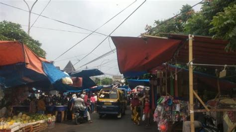 Pasar Anyar Kerap Bikin Macet Warga Tangerang Minta Revitalisasi