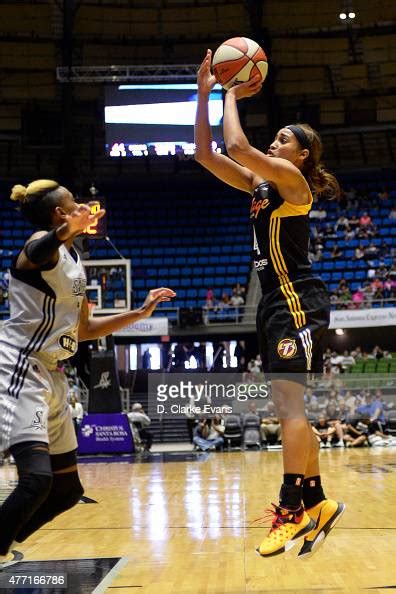 Skylar Diggins Of The Tulsa Shock Takes A Shot Against The San News