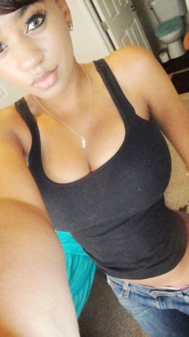 Dark Beauty Porn Pic