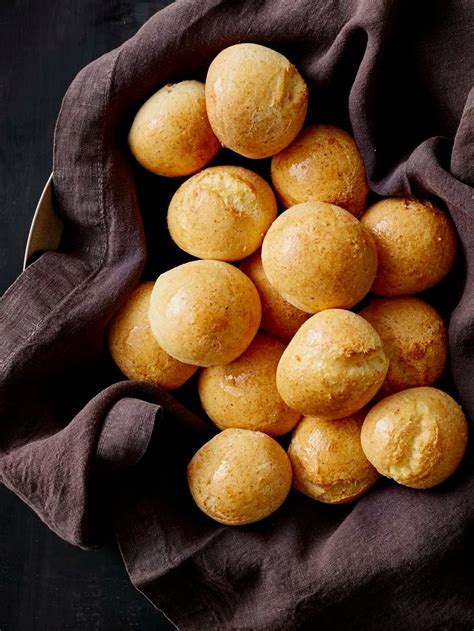 An Easy Recipe For Scrumptious Pandebono Colombian Cheese Bread