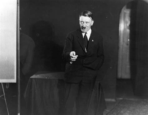 Hitler Rehearsing His Speech In Front Of The Mirror 1925 Rare