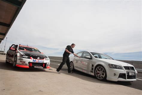 Hsv W427 Vs V8 Supercar Classic Motor