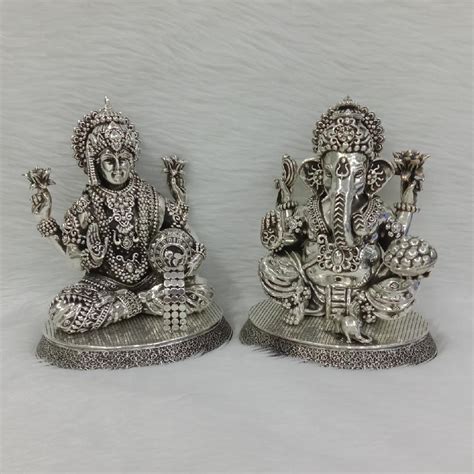 Manufacturer Of Pure Silver Idol Of Laxmi Ganesha In Antique Polish Jewelxy 200711