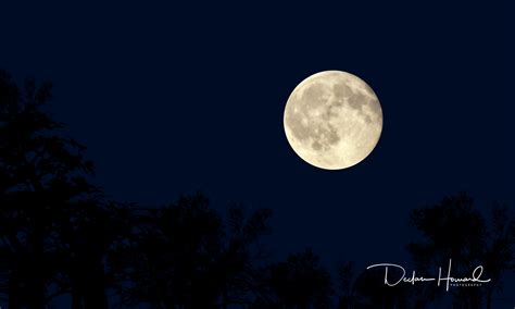 October Hunter Moon - Declan Howard Photography