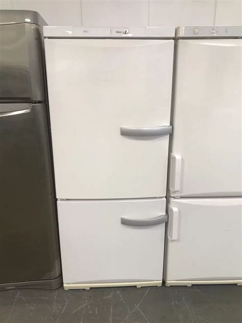 Miele KD 6053 S 1 Koel Vriescombi 143cm Hoog Witgoedbedrijf Nl