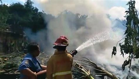 Gegara Korsleting Tiga Rumah Di Pulolukon Grobogan Ludes Terbakar