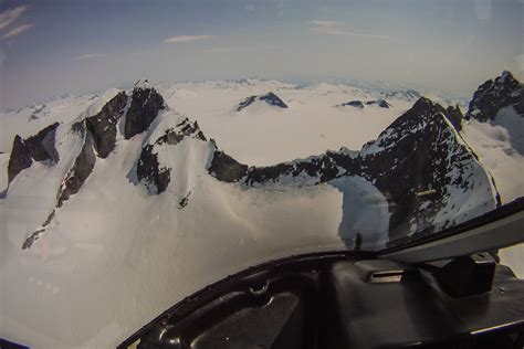 Juneau Icefield from Helicopter - Flying and Travel