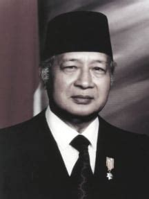 profil soeharto viva