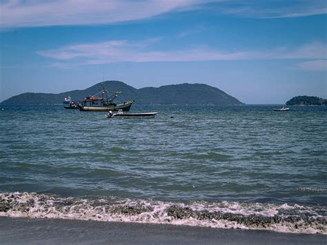 Barco De Pesca Pesqueiro Em Vila Muriqui Mangaratiba Rio Flickr