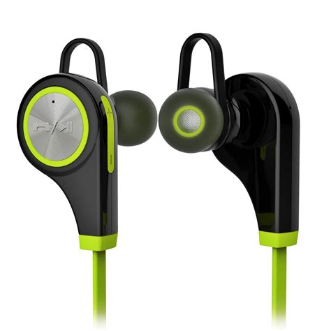 12 Best Earbuds With Mic You Should Own (A Buying Guide)