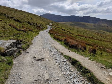 Walk up Snowdon via the Llanberis Path - Mud and Routes