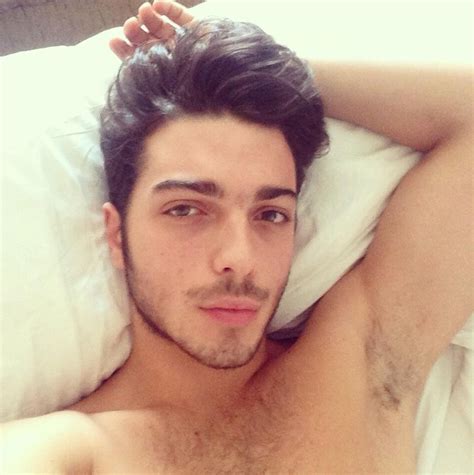 Gianluca Ginoble Gianluca Ginoble De Il Volo Fa Il Figo Su Twitter