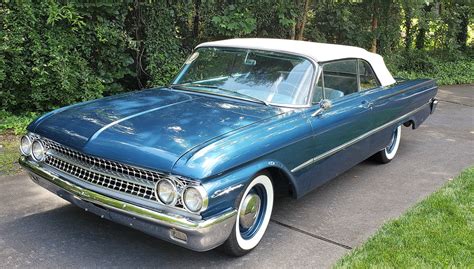 1961 Ford Sunliner GAA Classic Cars