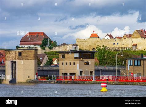 Lauffen Am Neckar Baden W Rttemberg Deutschland Staumauer Und