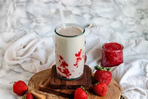 Vegan Strawberry Milk Recipe With Fresh Strawberries The Veggie Yaya