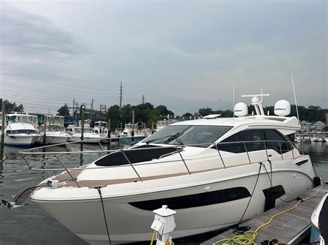 Used 2018 Sea Ray 460 Sundancer 06830 Greenwich Boat Trader