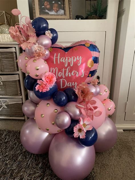 Mothers Day Balloon Bouquet In 2023 Mothers Day Balloons Balloon