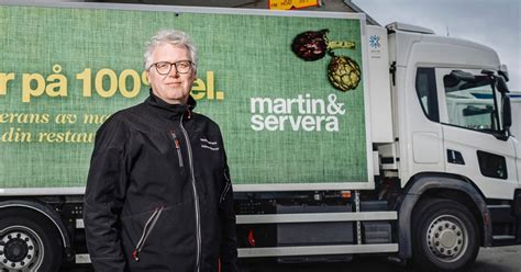 Martin Servera ställer om Scania Sverige