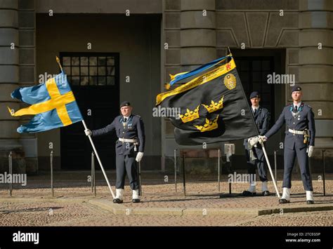 Soldaten Flaggen Wachwechsel Paradeplatz Yttre Borggarden