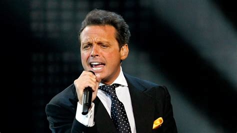 ¡se Enojó Luis Miguel Protagoniza Ataque De Ira En Pleno Concierto