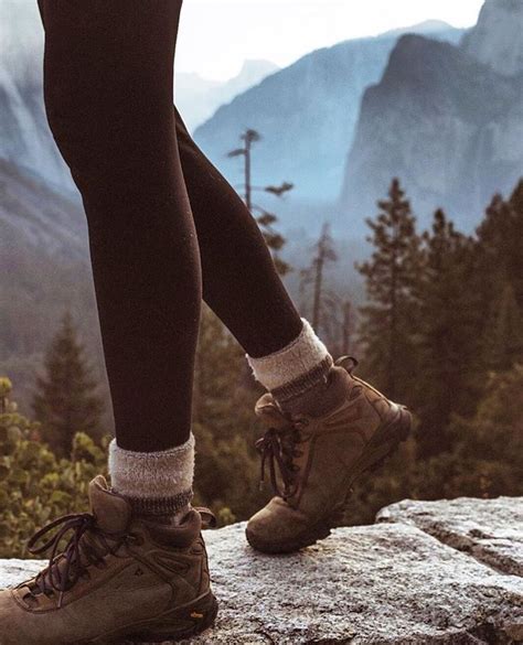 Boots Shot Hiking Fashion Hiking Outfit Outdoor Travel Outfit