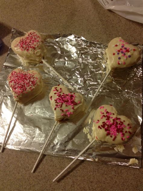 Heart-Shaped Cake Pops